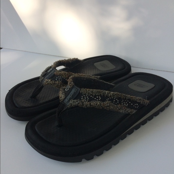 skechers frayed flip flops